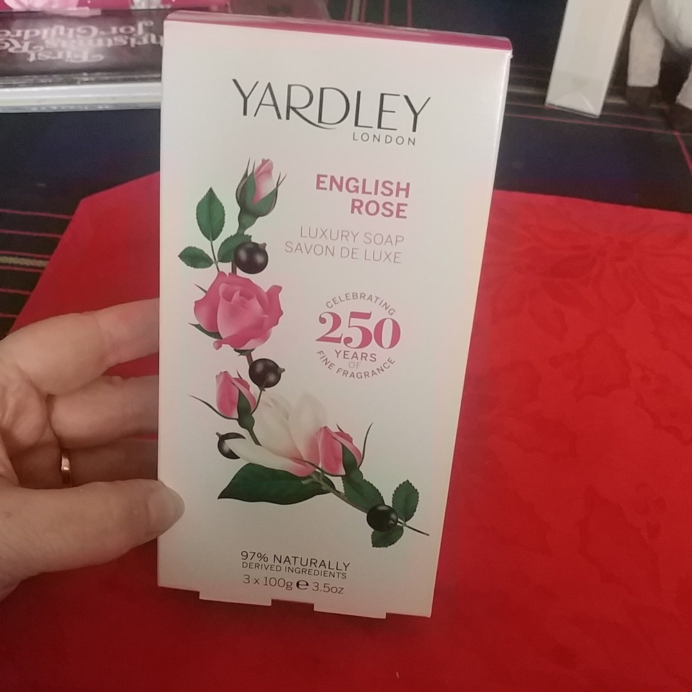 Yardley English Rose Luxury Soap BNIB